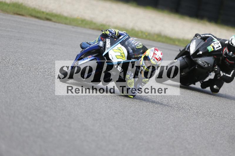/53 16.09.2025 Track Day Domi Aegerter ADR/Gruppe gruen/77
